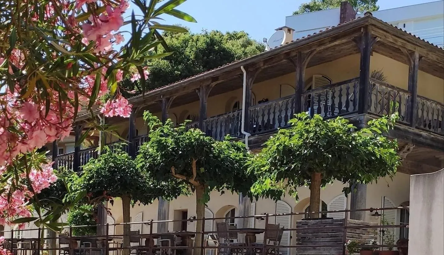 Le Clos Des Sept Palmiers Cavalaire-sur-Mer 5*,  France