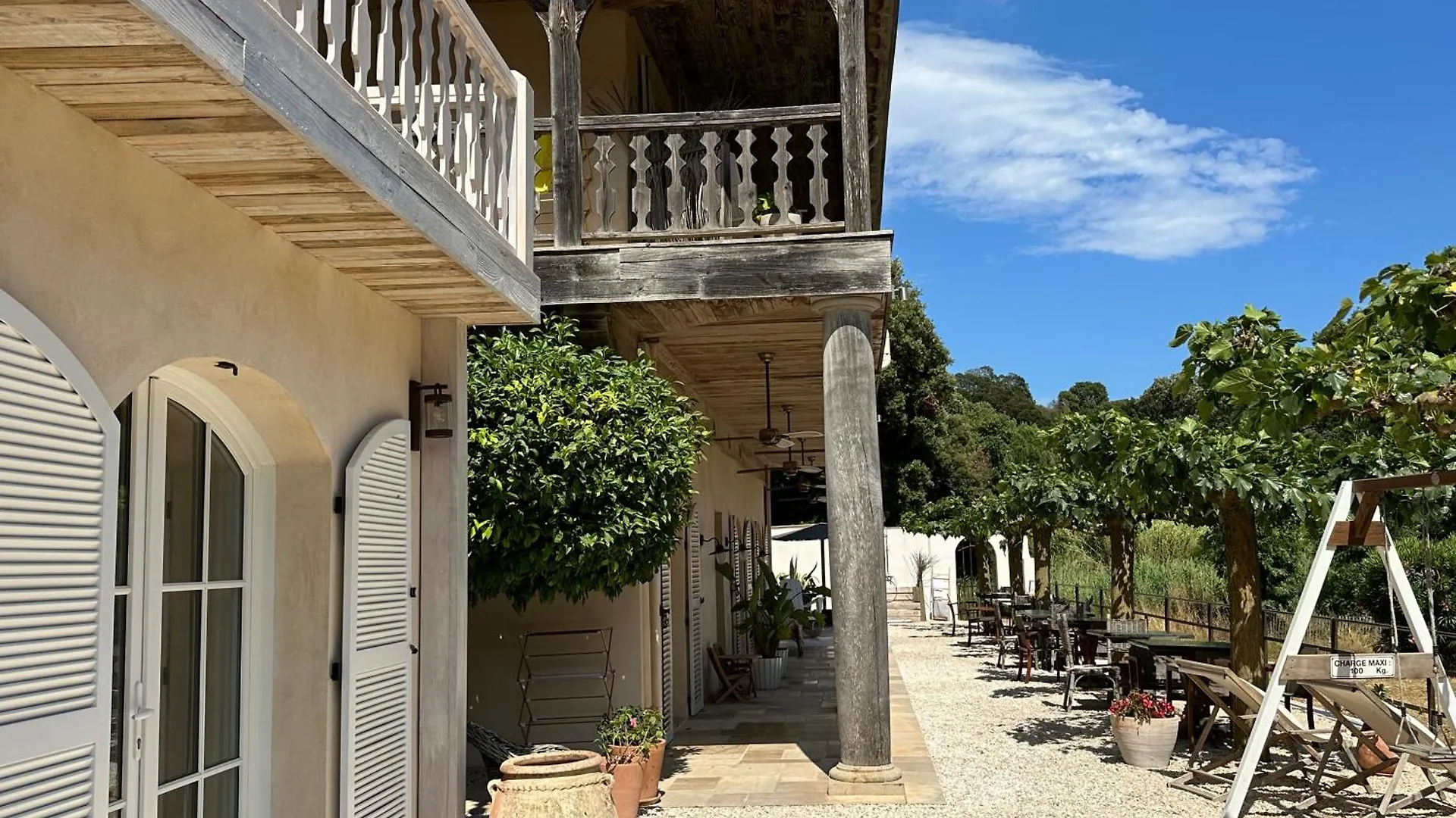 Le Clos Des Sept Palmiers Cavalaire-sur-Mer Hotel